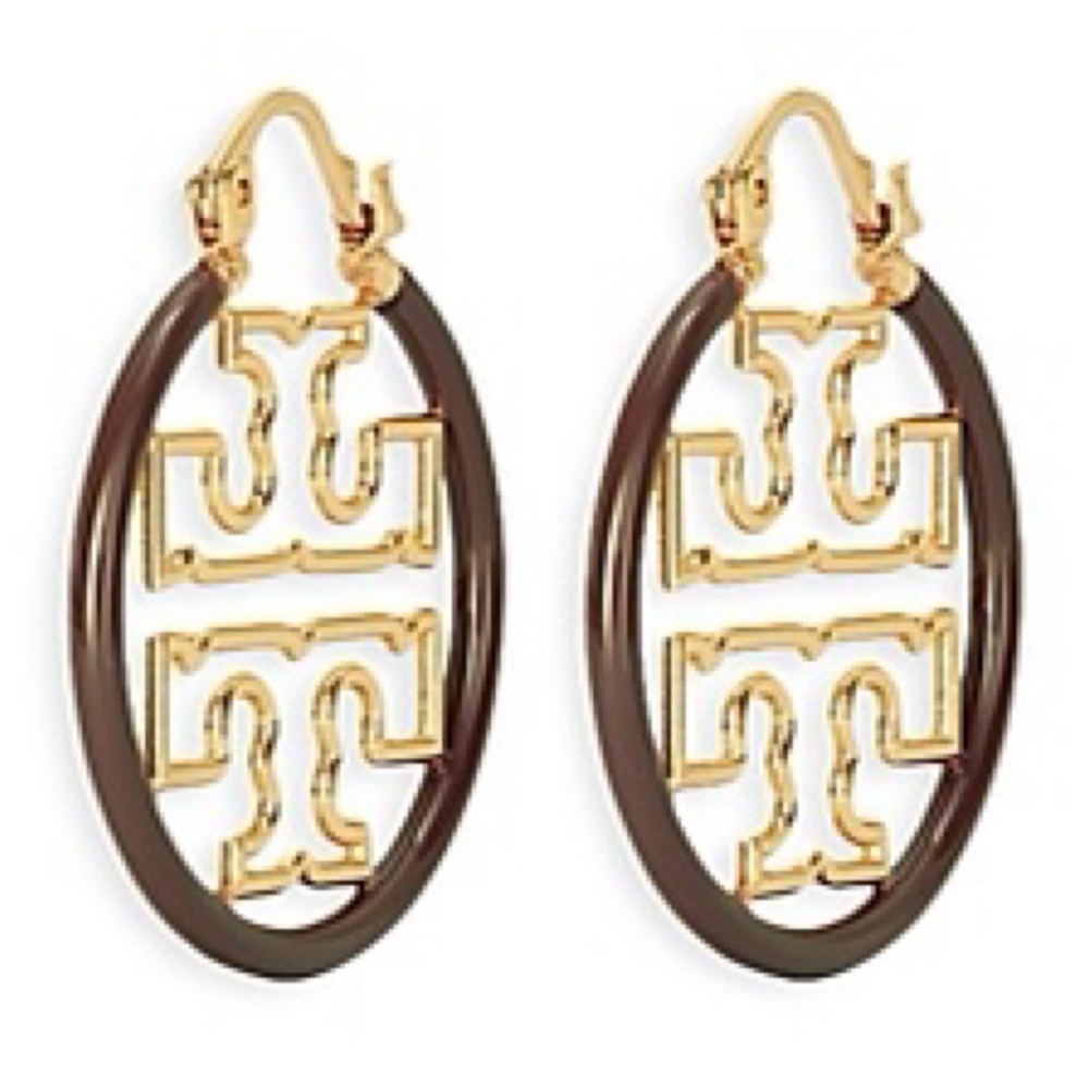 TORY BURCH • Cocoa Miller Wire Hoop Logo Earrings - Picture 3 of 4